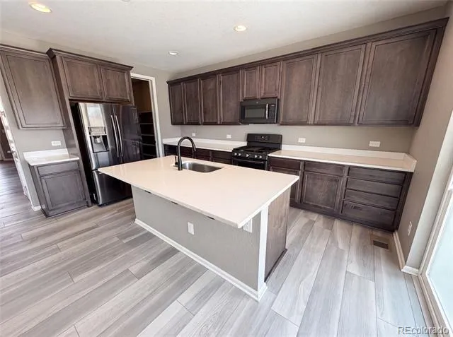 2450 Garganey Drive Castle Rock, CO 80104