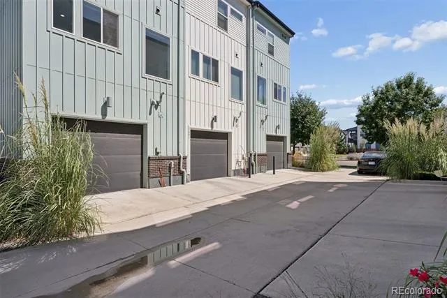 1651 W 67th Circle Denver, CO 80221