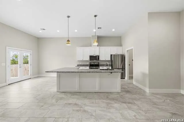 1153 Norfolk Ln Kerrville, TX 78028