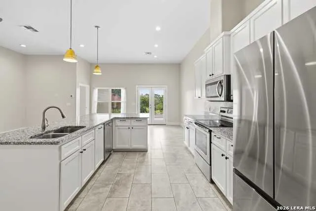 1153 Norfolk Ln Kerrville, TX 78028