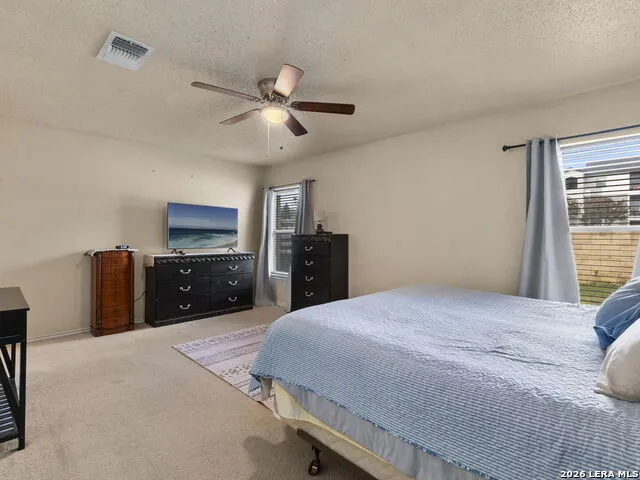 8746 Park Olympia Universal City, TX 78148
