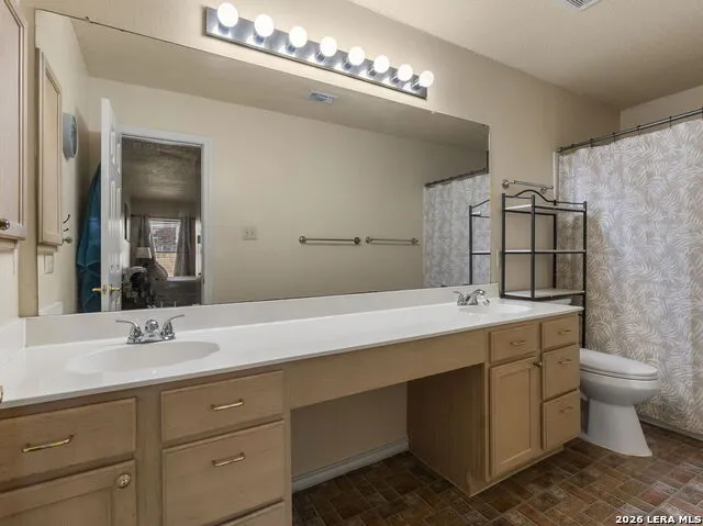 8746 Park Olympia Universal City, TX 78148