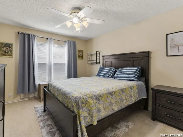 8746 Park Olympia Universal City, TX 78148