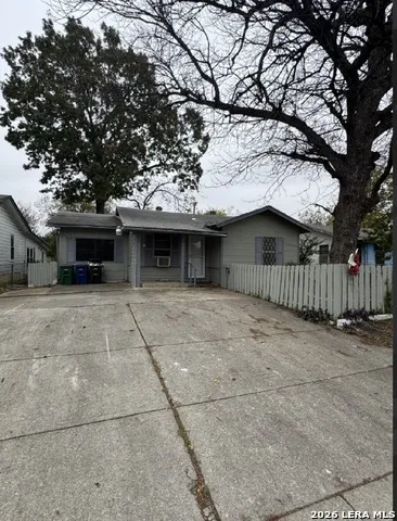 2002 AMERADA ST San Antonio, TX 78237