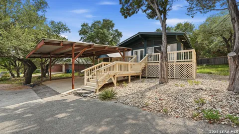 326 CEDAR DR