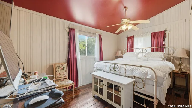 326 CEDAR DR Canyon Lake, TX 78133