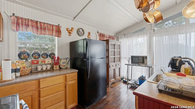 326 CEDAR DR Canyon Lake, TX 78133