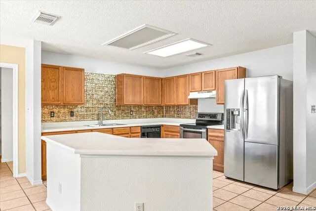 797 KILLARNEY RD Floresville, TX 78114