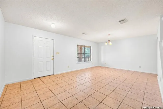 797 KILLARNEY RD Floresville, TX 78114