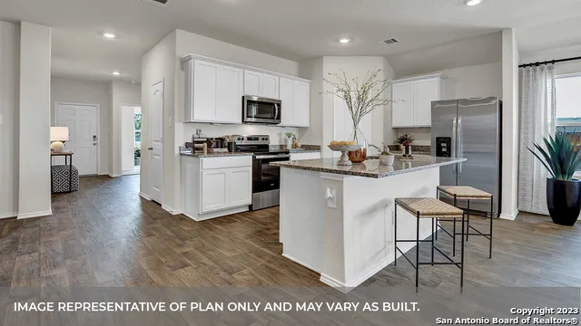 740 Prince Albert Seguin, TX 78155