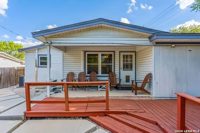 359 Pilgrim Dr San Antonio, TX 78213