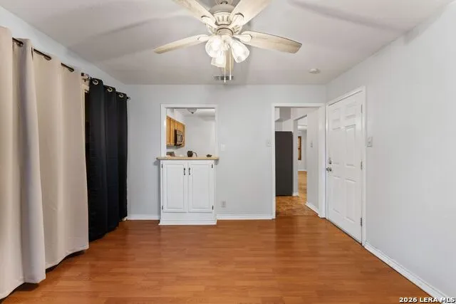 359 Pilgrim Dr San Antonio, TX 78213