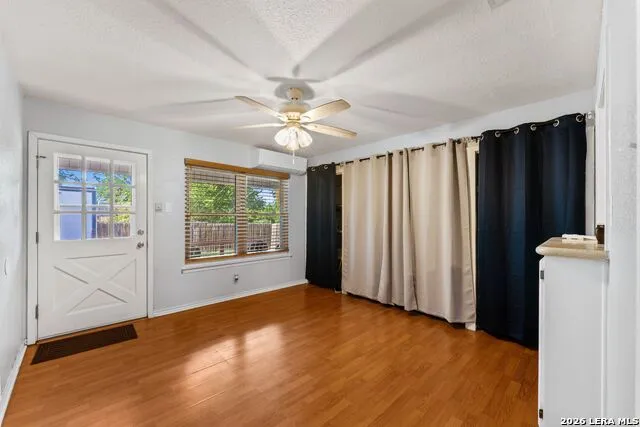 359 Pilgrim Dr San Antonio, TX 78213