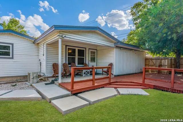 359 Pilgrim Dr San Antonio, TX 78213