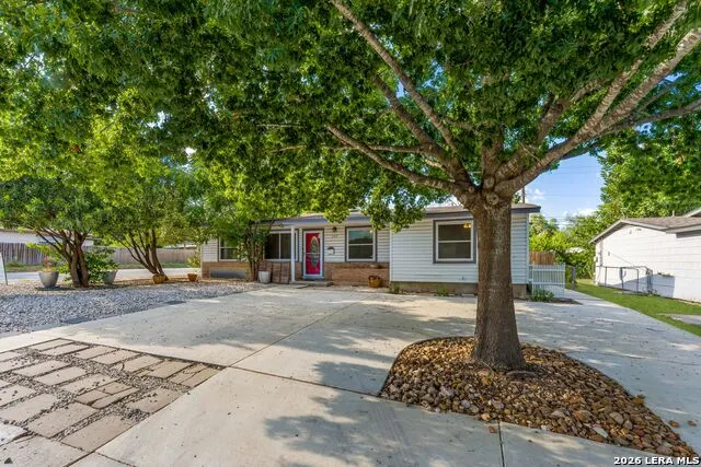 359 Pilgrim Dr San Antonio, TX 78213