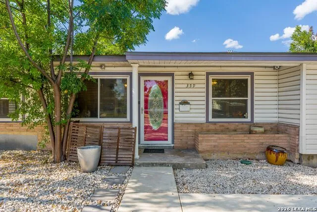 359 Pilgrim Dr San Antonio, TX 78213