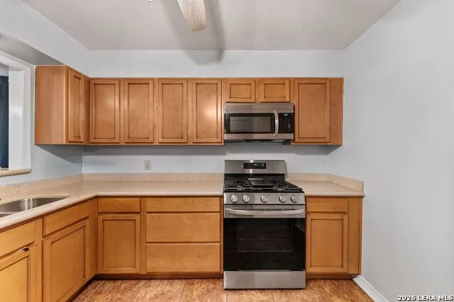 359 Pilgrim Dr San Antonio, TX 78213