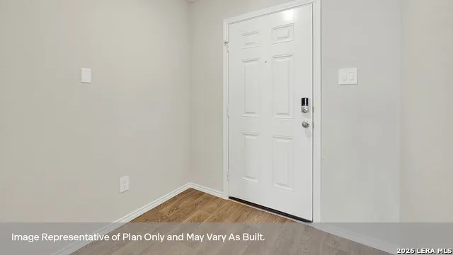 1006 Gladys Run Seguin, TX 78155