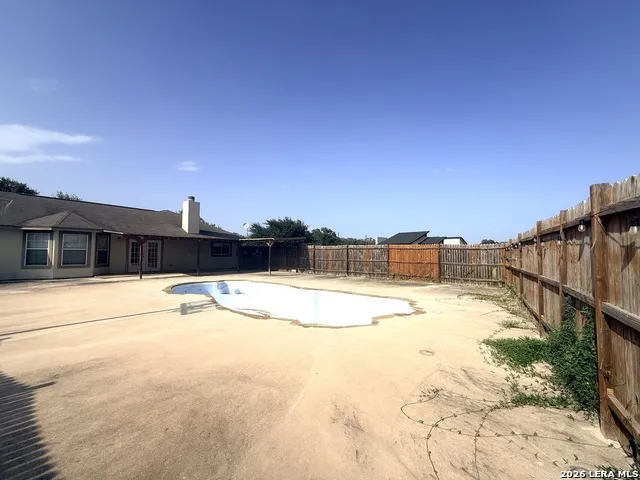 116 Palomino Trail Natalia, TX 78059