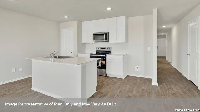 1002 BOLD RUN Seguin, TX 78155