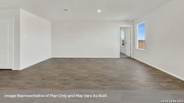 1002 BOLD RUN Seguin, TX 78155