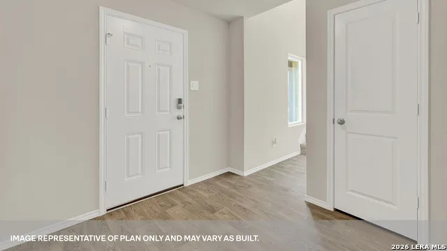 1102 INDIAN WAY Seguin, TX 78155