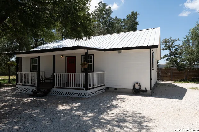 1627 FOREST LAKE DR Spring Branch, TX 78070