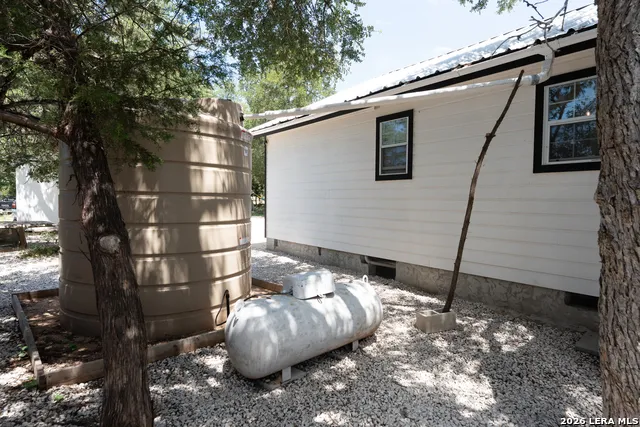 1627 FOREST LAKE DR Spring Branch, TX 78070