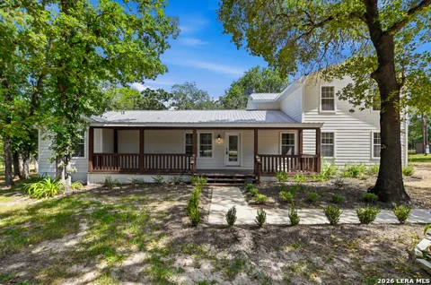 241 OAK HOLLOW DR