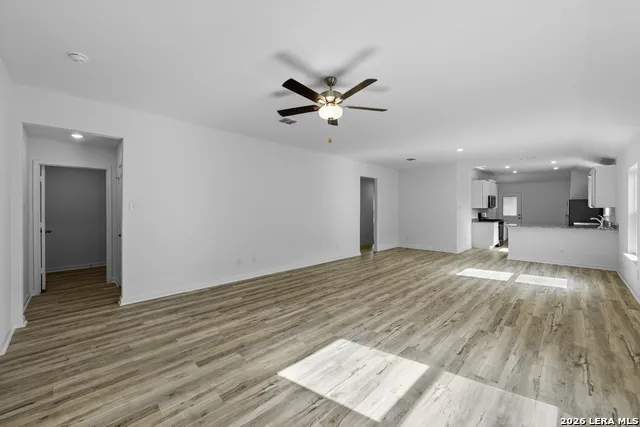 4007 Lena Gardens Von Ormy, TX 78073