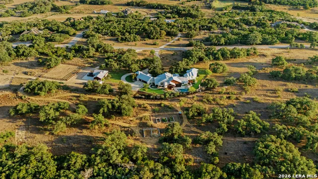 1043 Twin River Canyon Lake, TX 78133