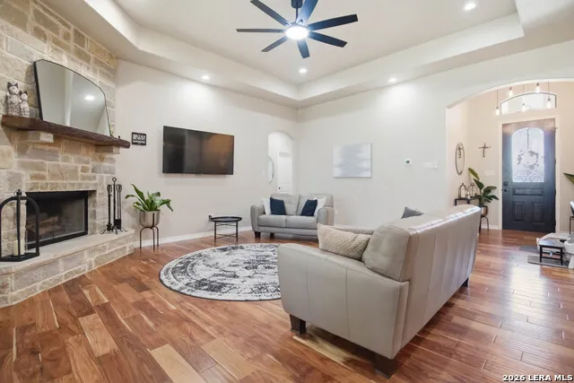 133 SENDERA CROSSING La Vernia, TX 78121