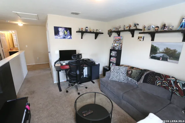 449 Auburn Park Selma, TX 78154