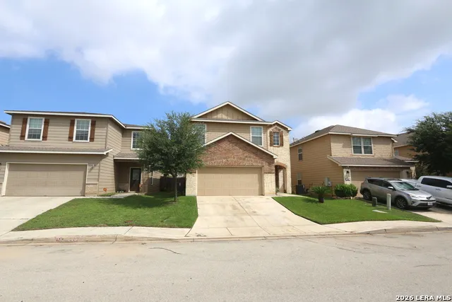 449 Auburn Park Selma, TX 78154