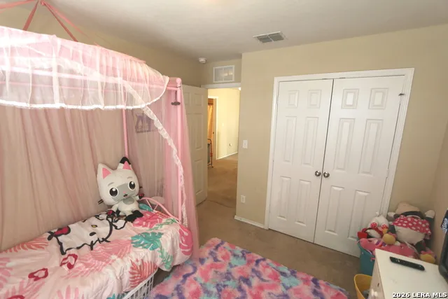 449 Auburn Park Selma, TX 78154