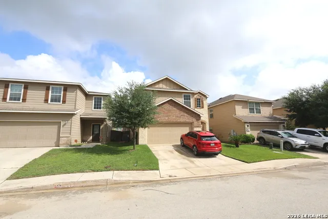 449 Auburn Park Selma, TX 78154