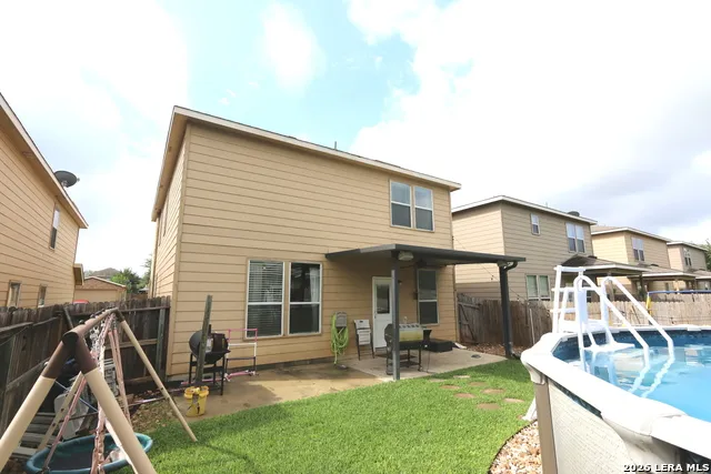 449 Auburn Park Selma, TX 78154