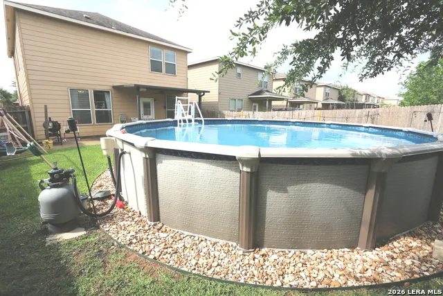449 Auburn Park Selma, TX 78154