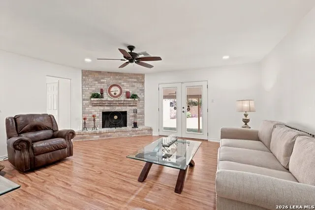 2414 WILDERNESS HL San Antonio, TX 78231