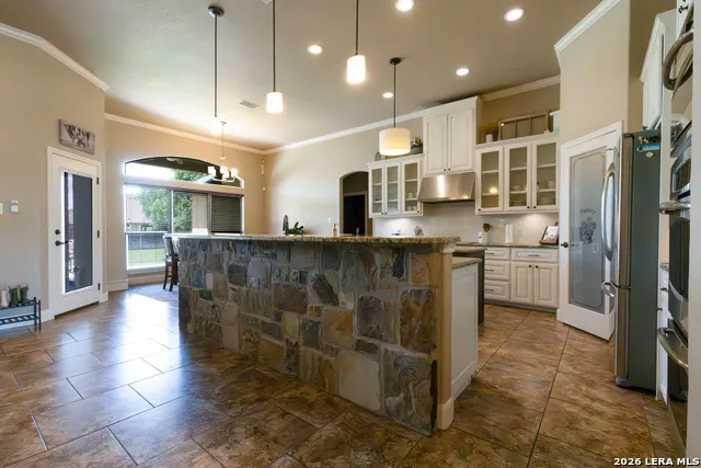 1640 CAMDEN LN Pleasanton, TX 78064