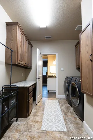 1640 CAMDEN LN Pleasanton, TX 78064