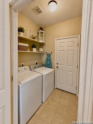 1848 Lost Trail Pleasanton, TX 78064