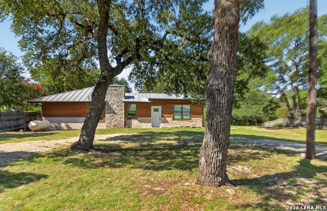 1932 Canyon Lake Dr Canyon Lake, TX 78133