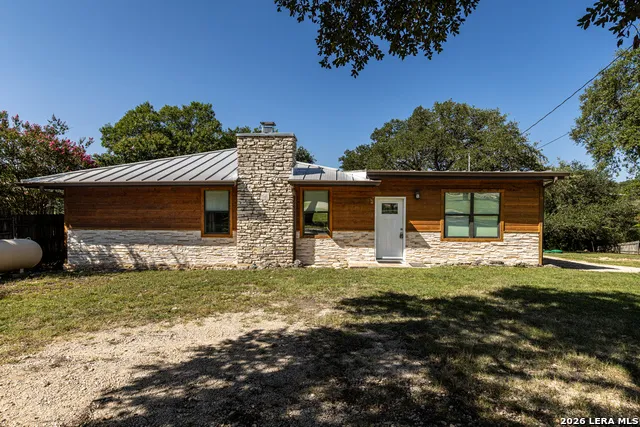 1932 Canyon Lake Dr Canyon Lake, TX 78133