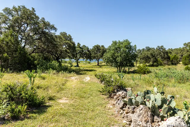 1932 Canyon Lake Dr Canyon Lake, TX 78133