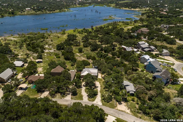 1932 Canyon Lake Dr Canyon Lake, TX 78133
