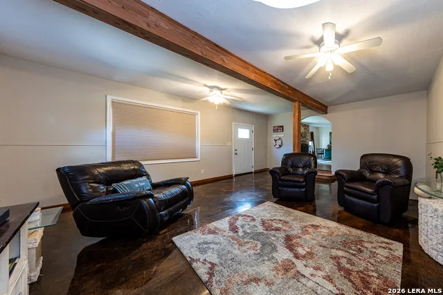 1932 Canyon Lake Dr Canyon Lake, TX 78133