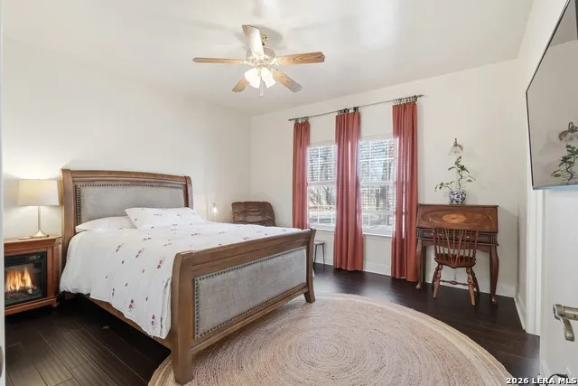 228 county road 6864 Natalia, TX 78059
