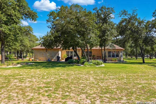 228 county road 6864 Natalia, TX 78059