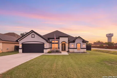 15710 Fair Ln